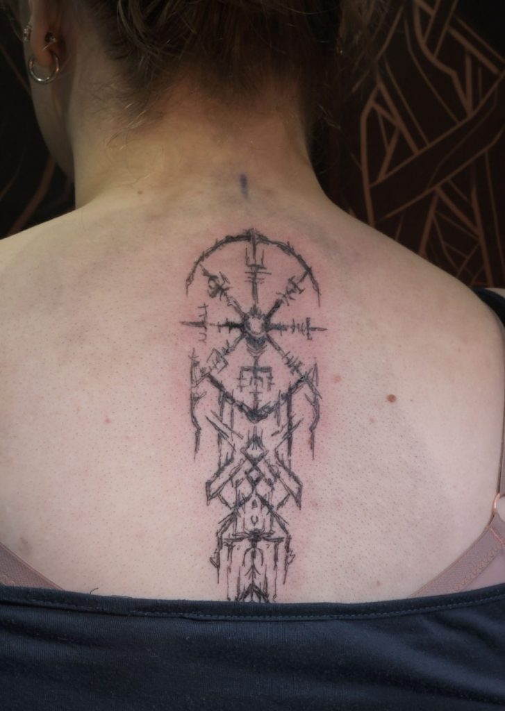 Vegvisir & Bindrunes - viking tattoo nordic nusfeo