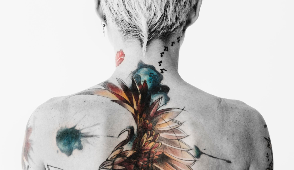 tatouage aquarelle fleur